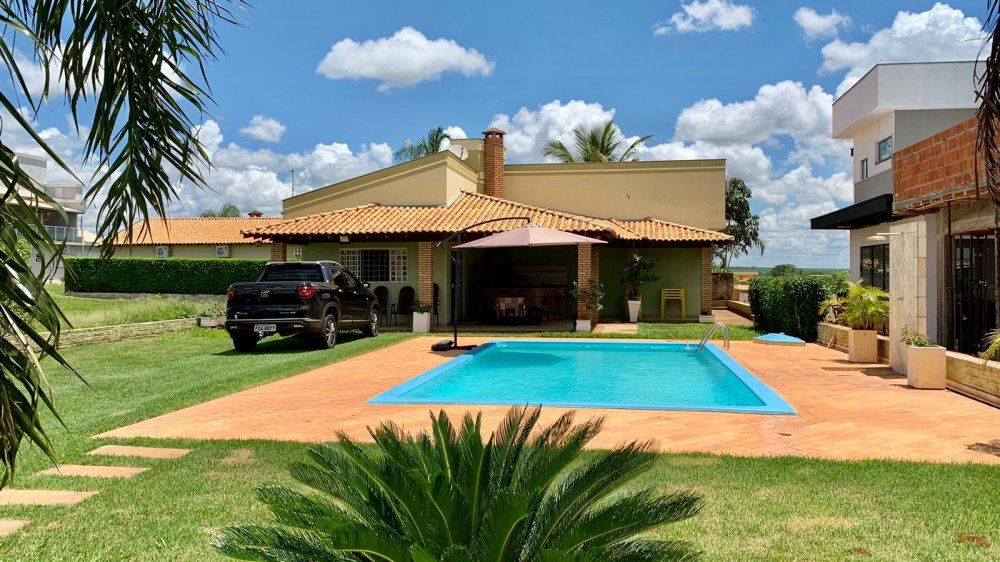 Rancho - Araçatuba, SP no bairro Residencial Costa Azul